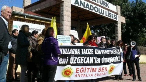 Eğitim Sen'den Eylem