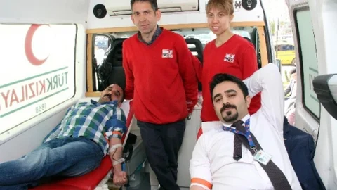 Medline'dan Kızılay'a Kan Bağışı