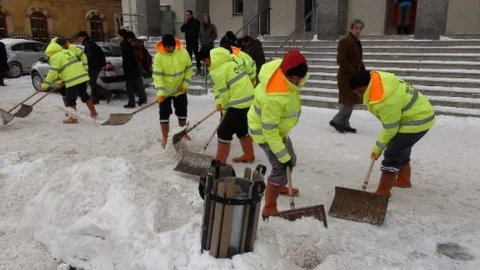 Yozgat Belediyesinden Kar Temizliği
