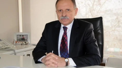 Açıkdil “Saat Ve Çan Hala Kayıp”