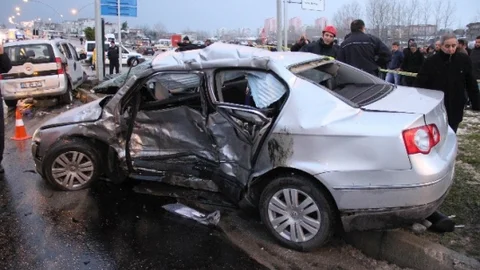 Samsun'da Trafik Kazası 1 Ölü 2 Yaralı