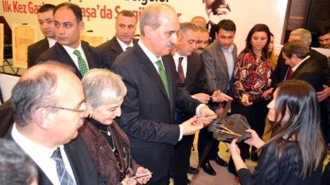 Kurtulmuş “Akif Bildiğini Sakınmadan Söylemiş Ama Vatanın Aleyhine Hiçbir Şey Söylememiştir”