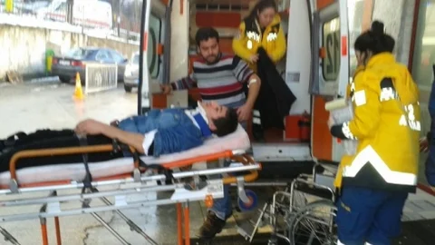 Bursa-Mudanya Yolunda Zincirleme Kaza