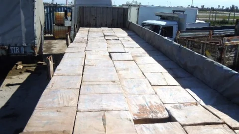 Adana'da 123 Bin Paket Kaçak Sigara Ele Geçirildi