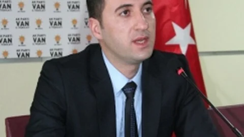 Fatih Kaya AK Parti Van Milletvekili Aday Adaylığı İçin Başvurusunu Yaptı