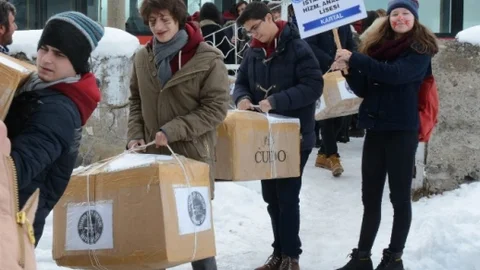 İstanbul'dan Harmanlar Köyü İlköğretim Okuluna Anlamlı Yardım