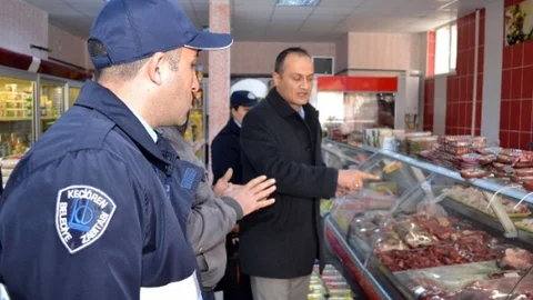 Keçiören Zabıtası Halkın Sağlığıyla Oynayanlara Göz Açtırmıyor