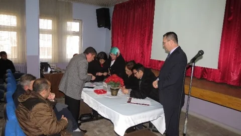 Malkara'da Okullara Kurayla Hizmetli Aktarması Yapıldı