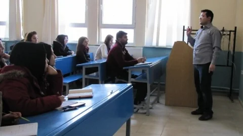 Hisarcık'ta İngilizce Kursu Açıldı