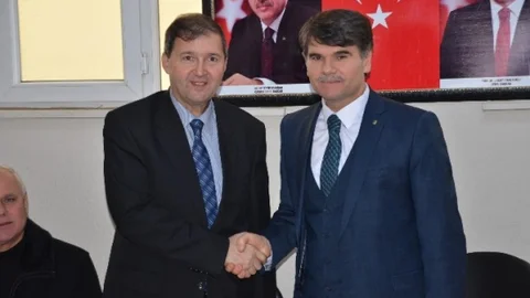 Ömer Bozoğlu Soma'da Ziyaretlerde Bulundu