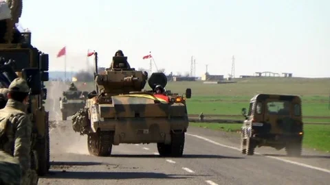 Şah Fırat Operasyonuna Katılan Tanklar Tabur Komutanlığına Çekildi