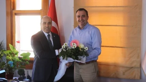 Opr. Dr. Fikret Şahin'den Başkan Gençer'e Ziyaret