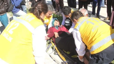 Adana'da Trafik Kazası 3 Yaralı