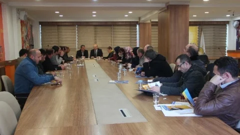 Milletvekili Aday Adayı Türkyılmaz Merkez İlçe Teşkilatı İle Bir Araya Geldi