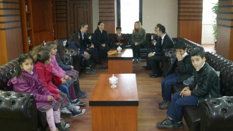 Eş Başkanlardan Öğrencilere Destek