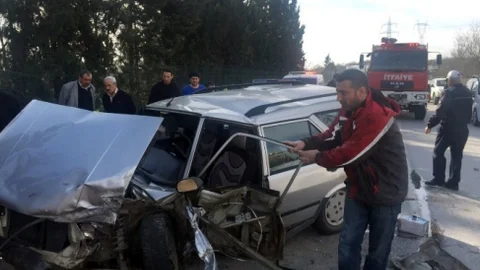 Hatalı Sollama Kazaya Neden Oldu 2 Yaralı