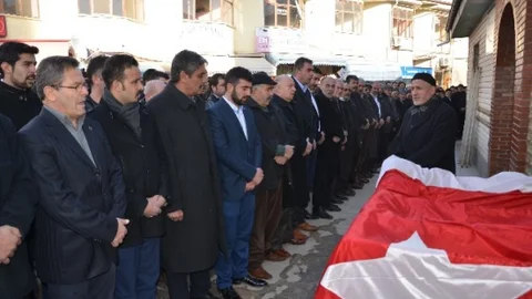 Kazan'da Çakıroğlu İçin Gıyabi Cenaze Namazı Kılındı