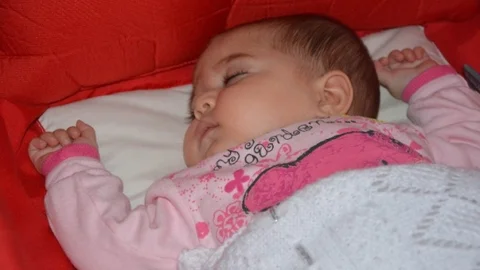 (Özel Haber) Minik Simay Destek Gelirse Görecek