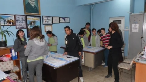 Model Uçak Kursuna Öğrencilerin İlgisi Artıyor