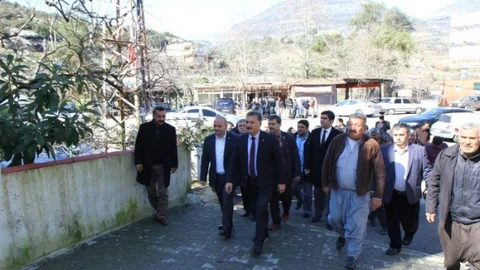 Başkan Tuna Mahalle Gezilerini Sürdürüyor