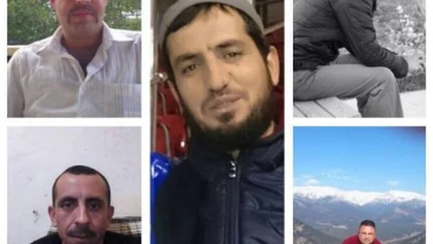 Kaza Kurbanı 5 Arkadaş Toprağa Verildi