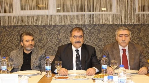 Taşkesenlioğlu Erzurum Sevdamız Hiç Bitmedi