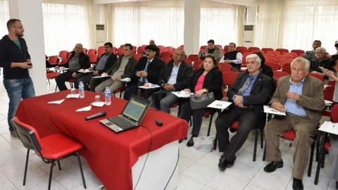 Muratpaşa'da Muhtarlara Uyuşturucu Konferansı