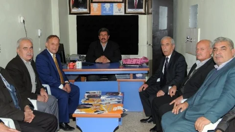 Özet Çelikhan AK Parti İlçe Taşkilatını Ziyaret Etti