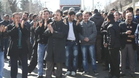 Gaziantep Organize Sanayinde İşçiler Yolu Kapattı