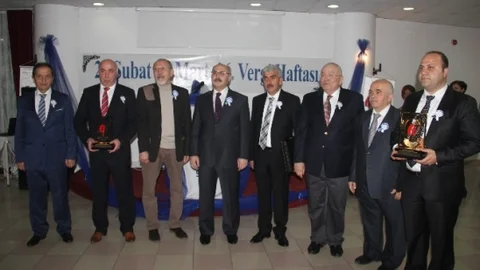 Sinop'ta Vergi Rekortmenleri Ödüllendirildi