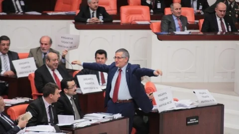 MHP'li Yeniçeri'den Genel Kurulda Sabah Sporu