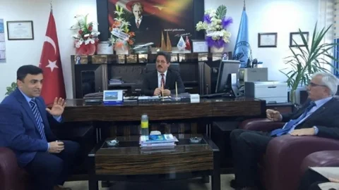 AK Parti Ortahisar İlçe Başkanı Altunbaş Trabzon Havalimanı Başmüdürü Ahmet Aydın'ı Ziyaret Etti