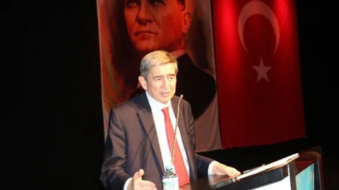 Onur Öymen ''Süleyman Şah Türbesi Vatan Toprağıdır Korunmalıdır''