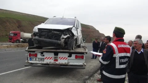 Batman'da Trafik Kazası 3 Yaralı
