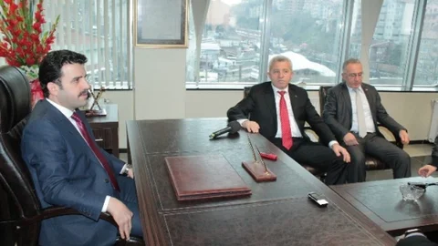 Salih Demir Ereğli'de AK Parti Teşkilatı İle Belediyeyi Ziyaret Etti