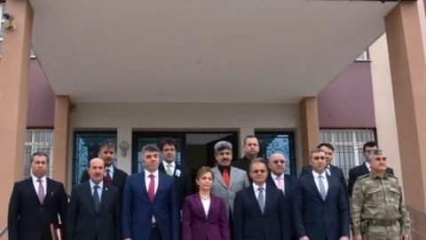 Vali Tapsız Gıda Tarım Ve Hayvancılık İl Müdürlüğü'nü Ziyaret Etti