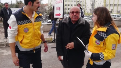 Kiracı Ev Sahibi Kavgası Kanlı Bitti 2 Yaralı