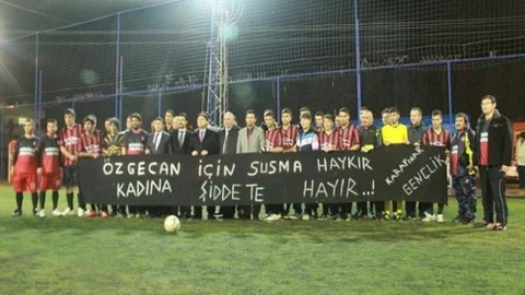 Karaisalı'da Halı Saha Futbol Turnuvası