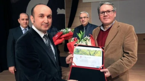 ‘Toprağın Çocuğu Aşık Veysel' Konulu Panel Düzenlendi