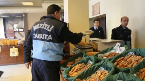 Mezitli Belediyesi Zabıta Ekipleri Fırınları Denetledi