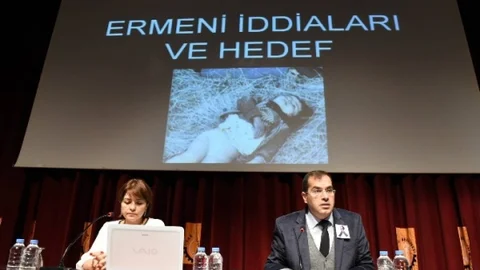 Uşak'ta ''Hocalı Katliamı'' Yıl Dönümü Paneli