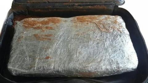Buharkent'te 2700 Gram Esrar Ele Geçti