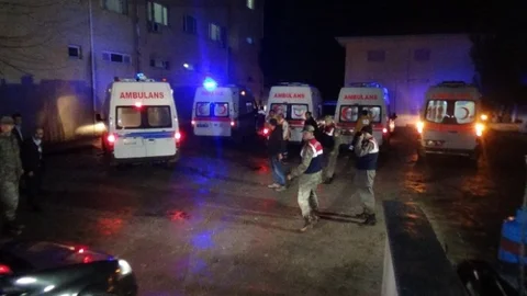 Şehitlerin Naaşları Akçadağ Devlet Hastanesi Morgunda