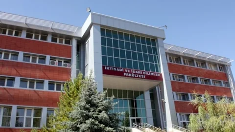 Açıköğretim Fakültesi Bahar Dönemi Dersleri 09 Mart'ta Başlıyor