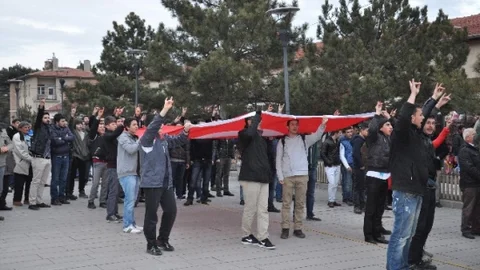 Ürgüp'te Ülkücüler Çakıroğlu İçin Yürüdü