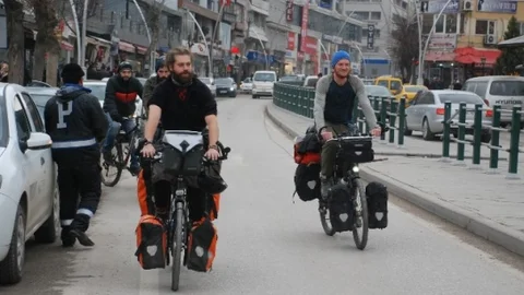 İngiltere'den Tokat'a Bisikletle 222 Günde Geldiler