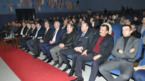 AK Parti Aday Adayı Poyrazlı'ya Partililerden Büyük Destek