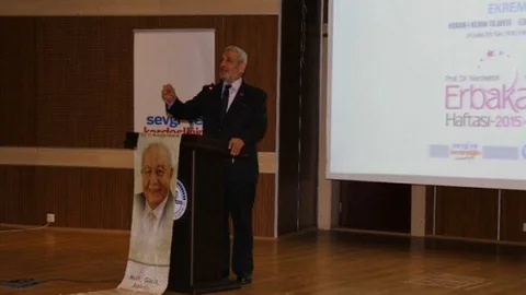 Erbakan Anıldı