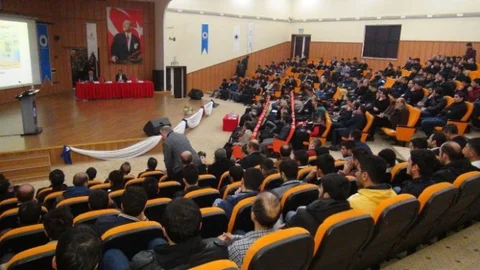 Batman Üniversitesi'nde 'enerji Kaynakları Ve Potansiyeli' Paneli Düzenlendi