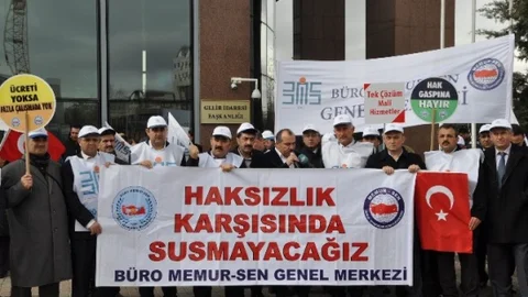 Maliye Çalışanlarından Eylem